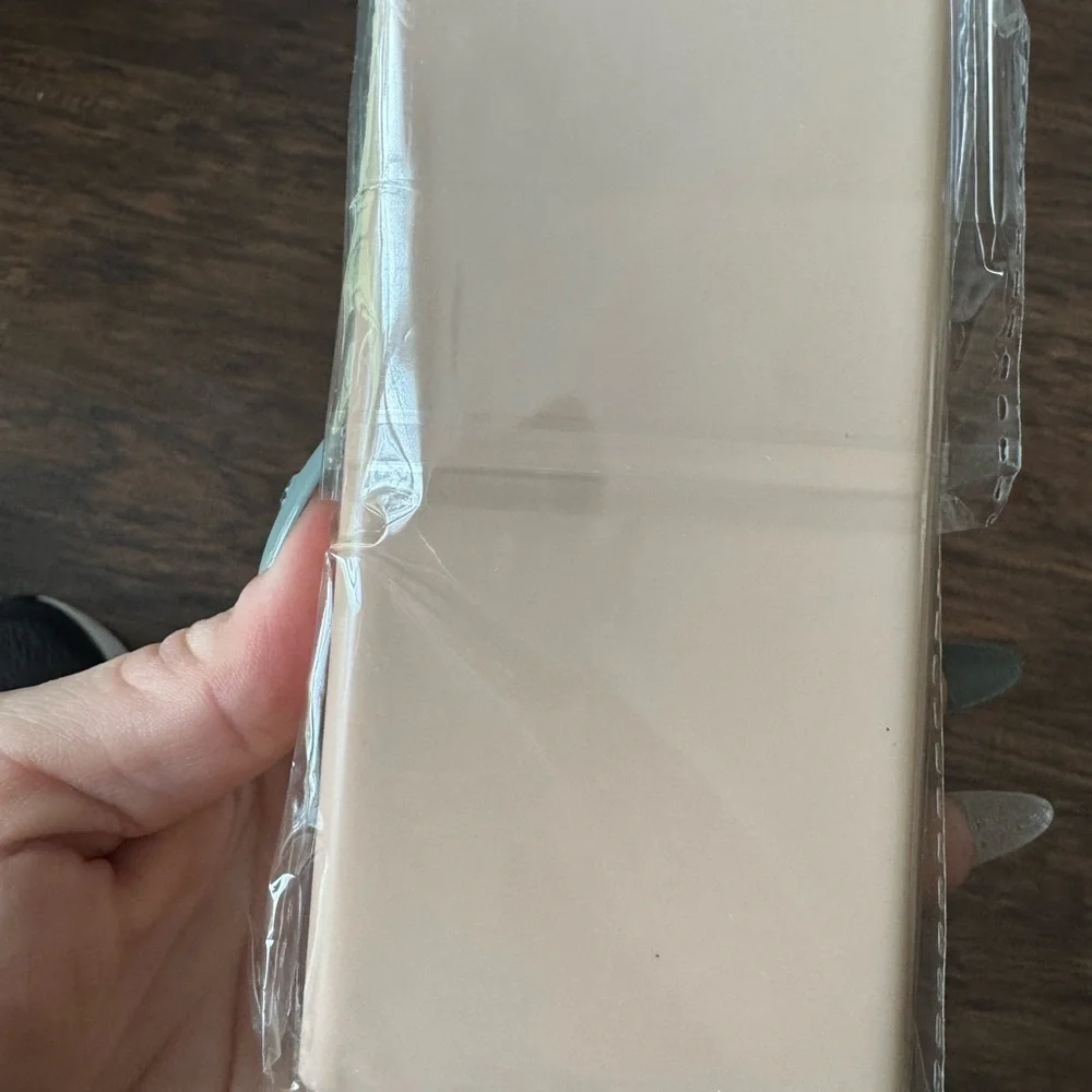 NWT Travel Brush Set In Hard Case